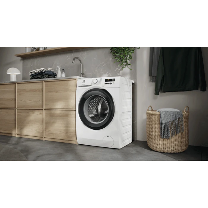 WASHING MACHINE ELECTROLUX EW6F1492E 9-KG 1400 RPM - 3