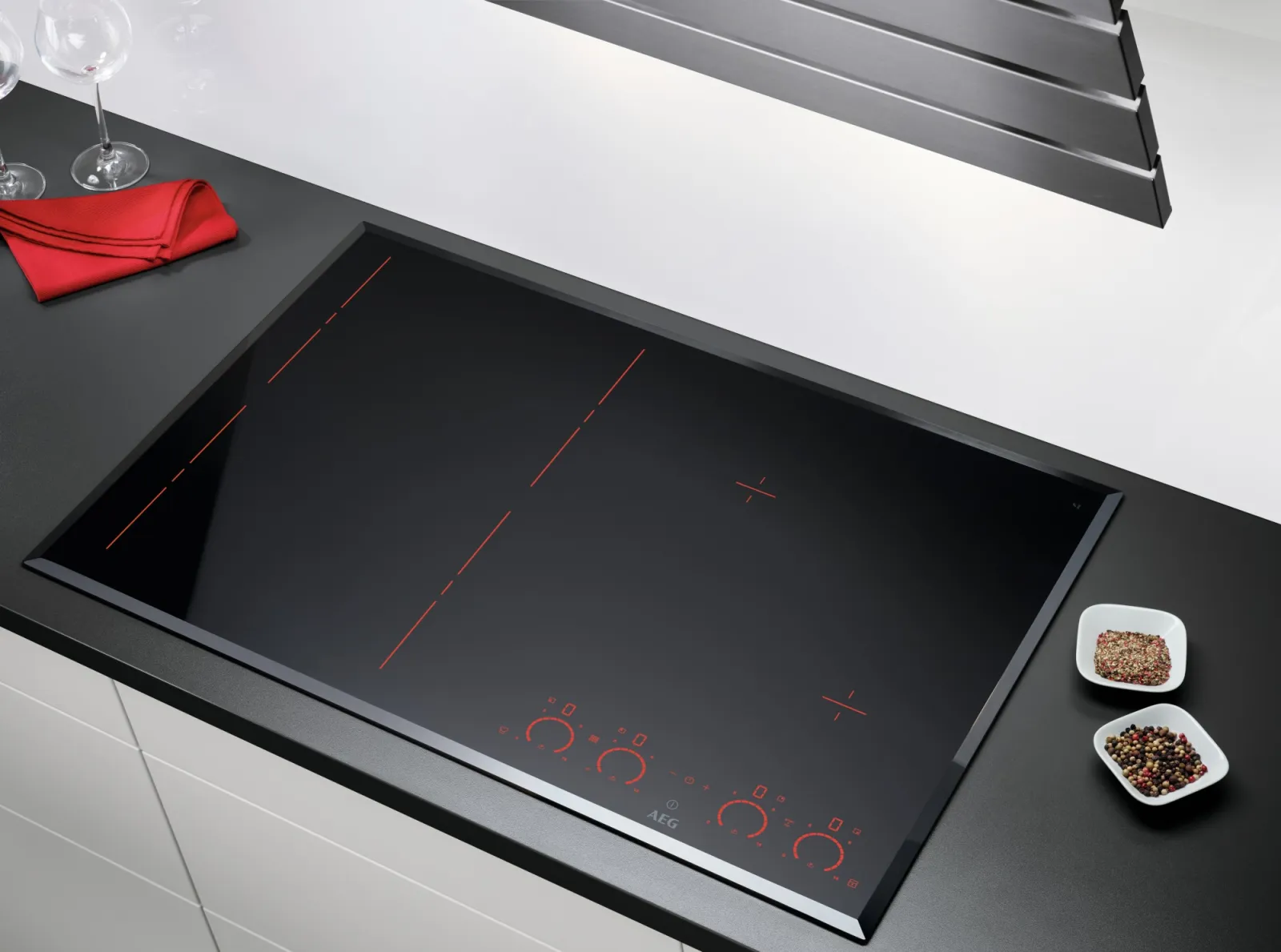 PIANURE AEG HKP87420FB INDUKSION 78 CM