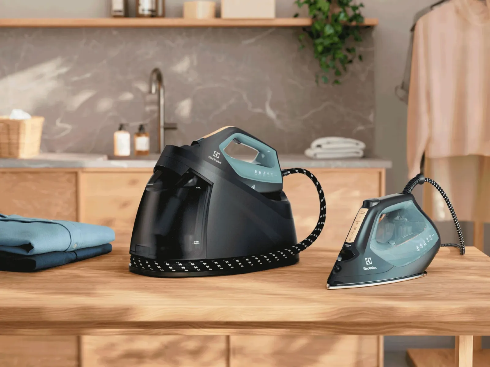 utyug_electrolux_e8st2-8og~2500~1875