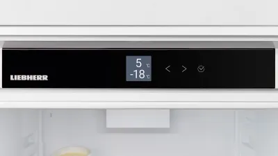 liebherr-CFUL21_Touch-Display